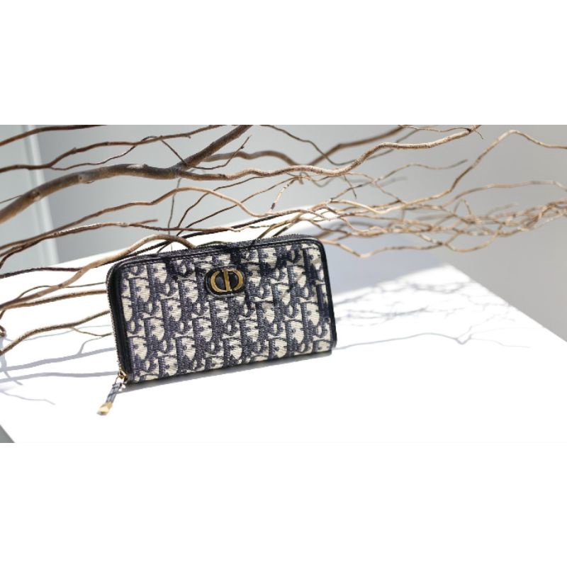 Ví nữ dài D.I chất vải xanh CD thêu sz19cm dat hật cực xịn fullbox