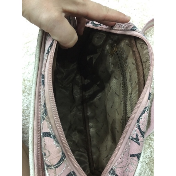 Túi si da cavas phối ren y hình