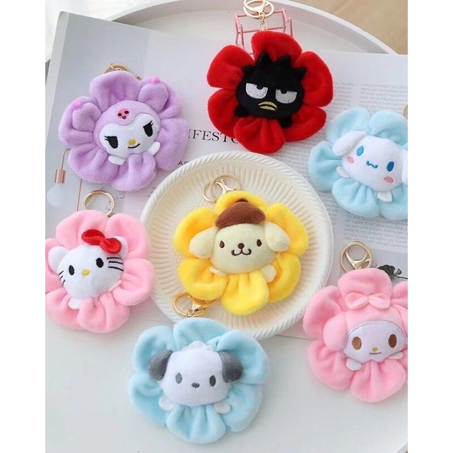 Bó hoa Sanrio Kuromi Melody Hello Kitty Pompompurin