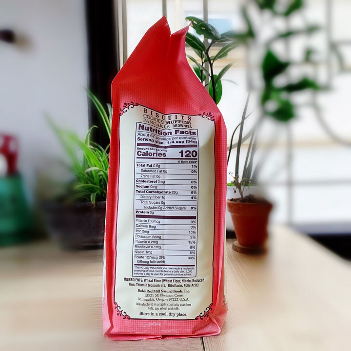 Bột mì mềm không tẩy (8% protein) Bob's Red Mill 2,27kg