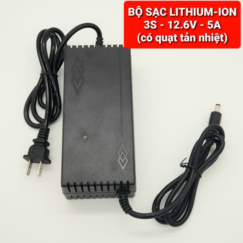 SẠC ADAPTOR 12.6V - 2A CÓ ĐÈN BÁO CHO PIN LITHIUM-ION