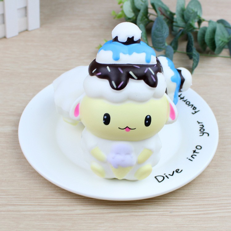 Squishy Cừu mũ kem (14x10cm) / Hello Baby shop oanh