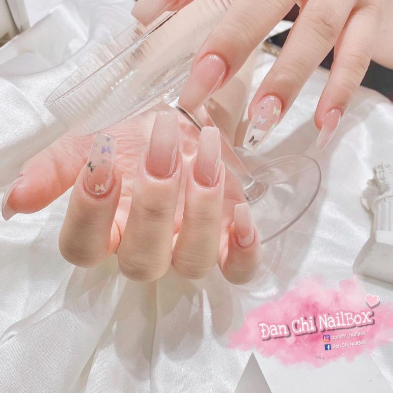 NailBox móng úp thiết kế sẵn Mẫu Thạch Ẩn Bướm