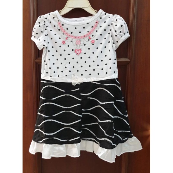 Đầm bé vnxk carter's