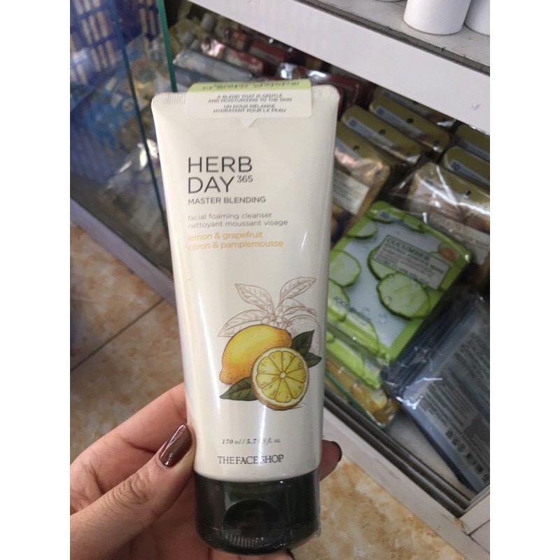 [NHẬP MÃ SONSD1003] Sữa rửa mặt Herb Day 365 The Face Shop <FREESHIP> 170ml