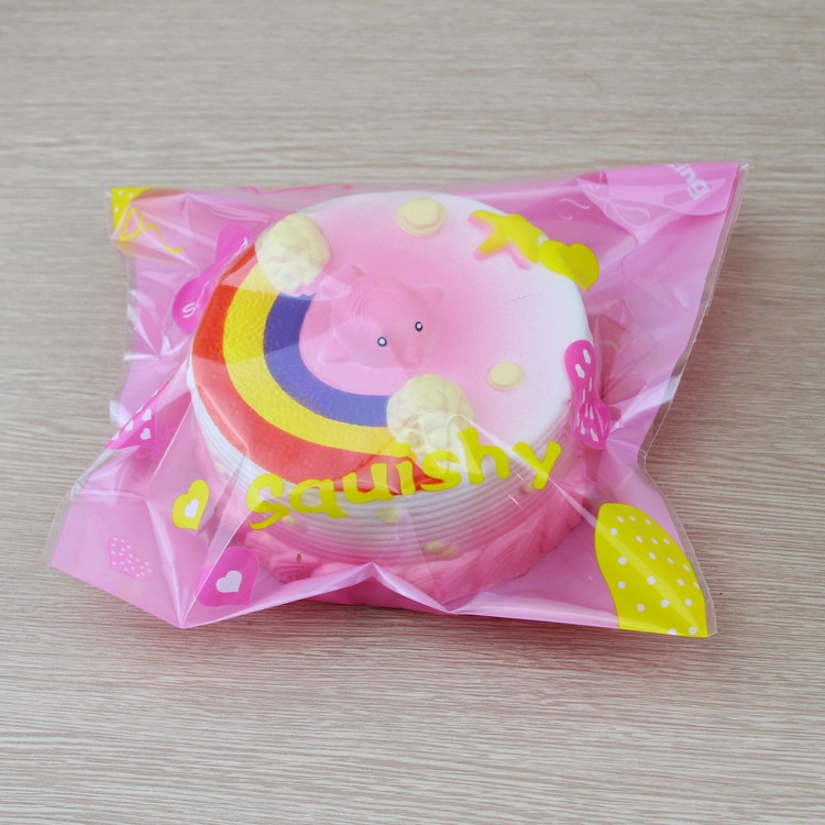 Squishy Lớn JUMBO Hình bánh kem gato 6 dâu 3 màu Đồ Chơi Xốp Giảm Stress Hình mềm mịn dễ Thương đàn hồi Cho Bé