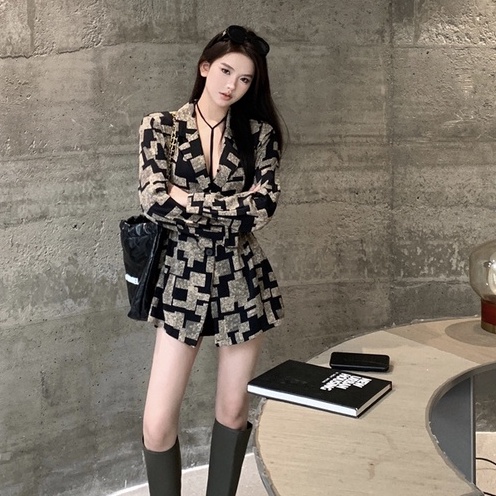 Bộ Áo Khoác Vest Tay Dài In Họa Tiết Caro + Đầm Hai Dây Màu Đen Co Giãn Phong Cách Hàn Quốc Thời Trang Cho Nữ