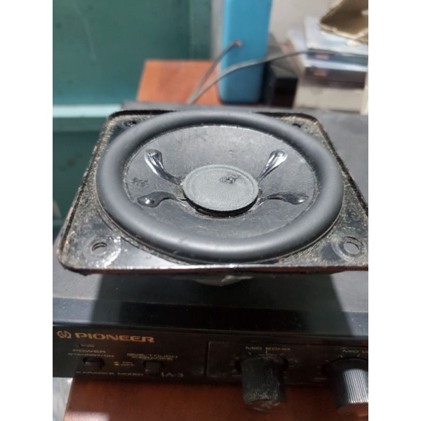 Loa mid bass từ neo