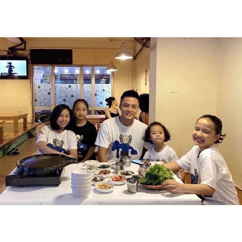 PHông in hình búp bê 3571