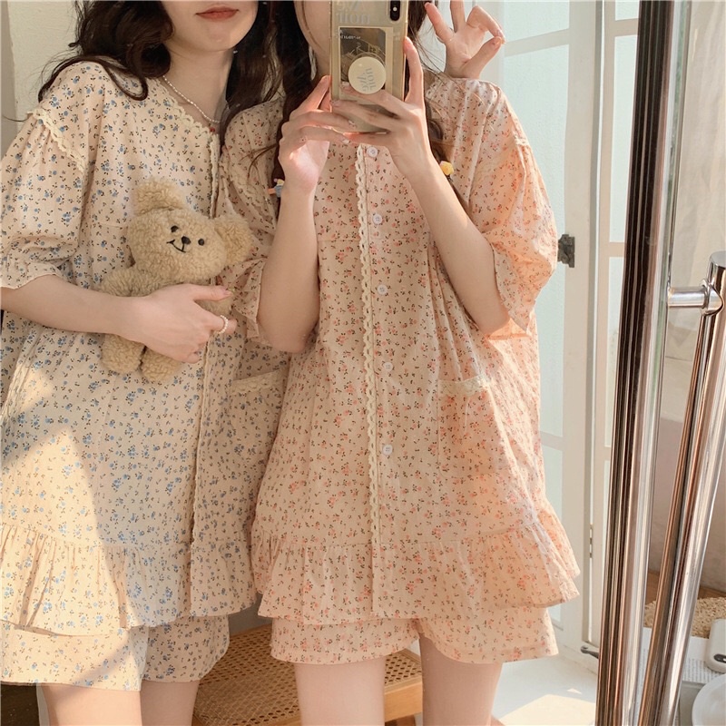 Đồ Ngủ Style Hàn Quốc- Đồ Bộ Nữ Mặc Nhà Tiểu Thư Hoa Nhí Cộc Tay Cổ Viền Ren Ulzzang