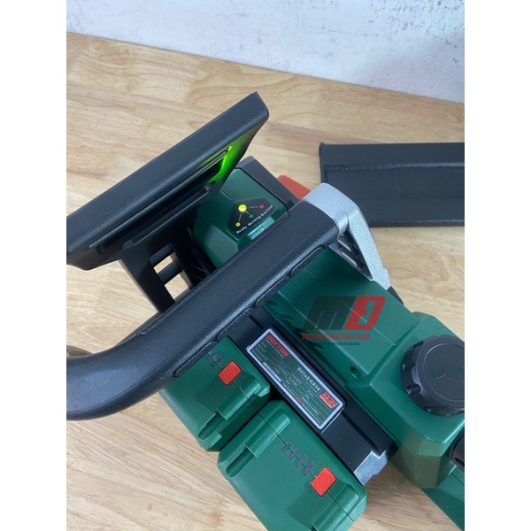 Máy Cưa Xích 355mm Dùng 2 Pin 21v D21 Dekton / D21X2-CX14 / Motor Không Chổi Than / Bơm Nhớt Tự Động