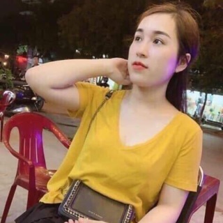 Áo phông cổ tim hot