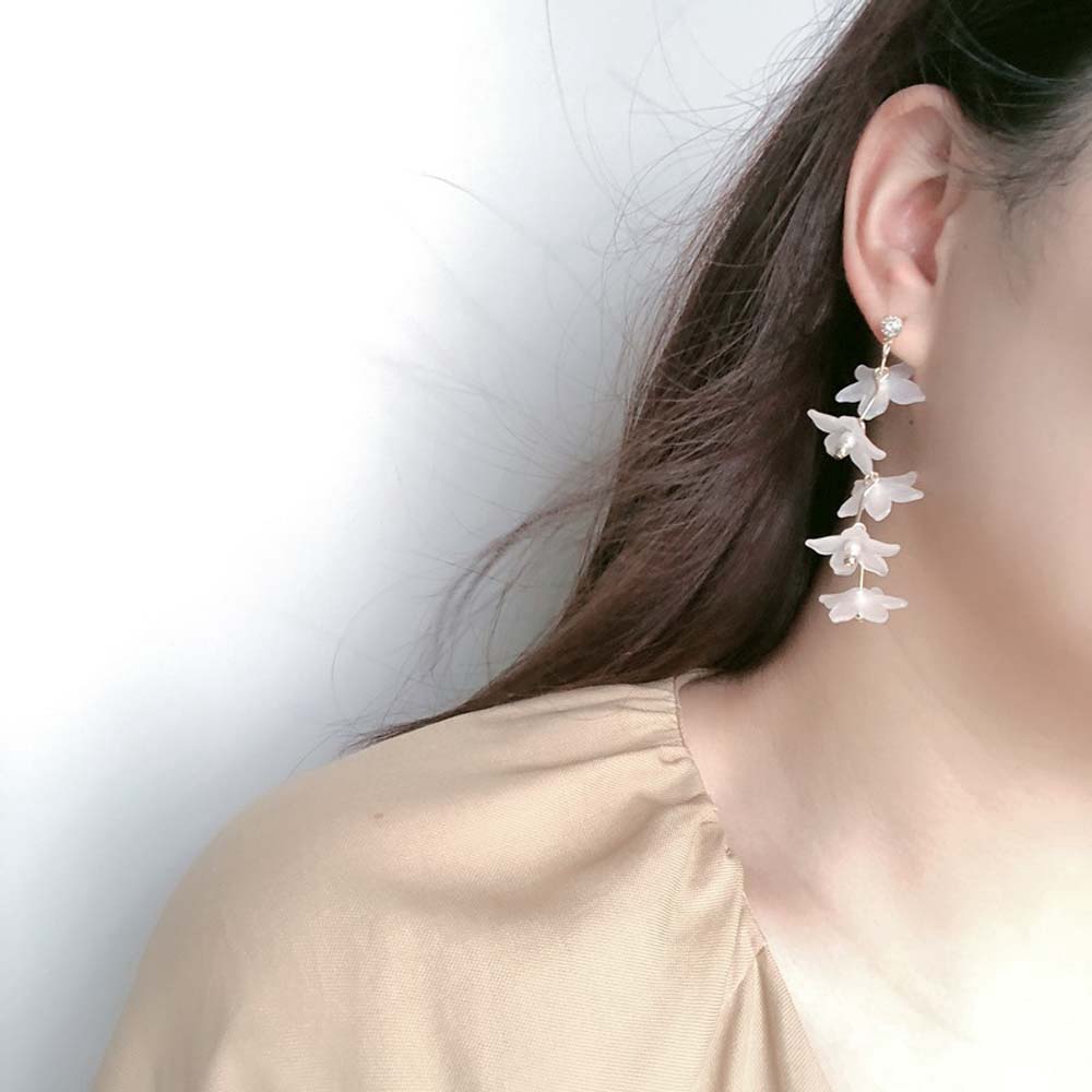 Trang sức đôi bông tai hình bông hoa Arcylic dễ thương bắt mắt cho nữ
