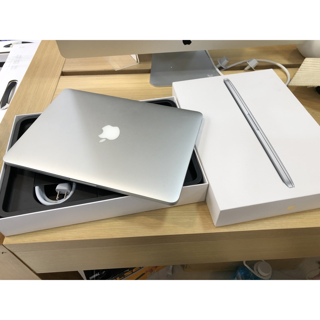 MACBOOK PRO 15INCH 2015