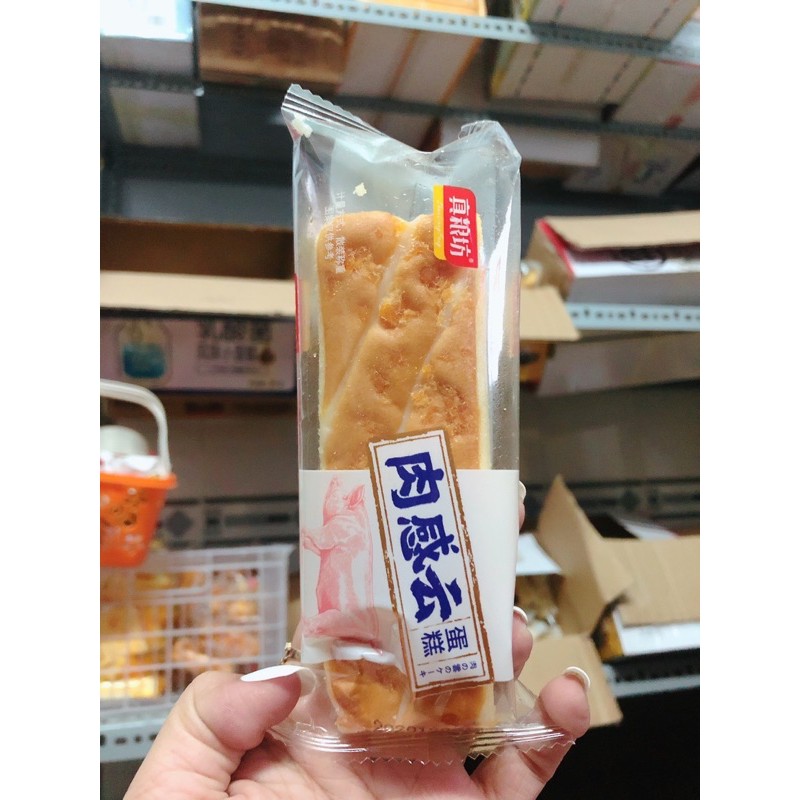 Bánh bông lan dài chà bông 1 cái