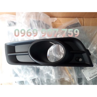 Đèn gầm Cruze, laceti nhập ( giá 1 bộ xe 2 đèn + 2 ốp + 2 bóng và 2 đui giắc )