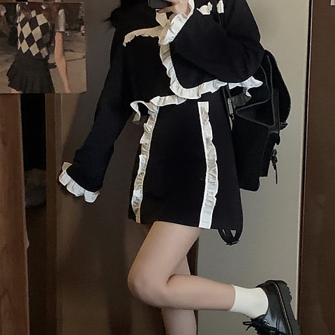 Bộ Đồ Thời Trang Mùa Thu Phối Bèo Màu Tương Phản Dễ Phối Đồ Cho Nữ