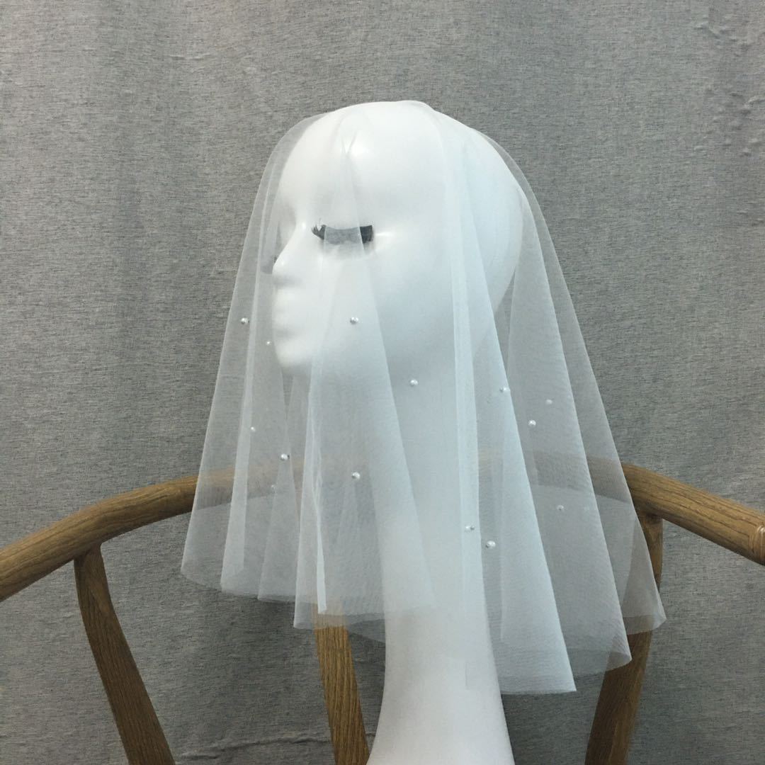 Mạng che mặt ngắn chất liệu mềm một lớp đính ngọc trai tinh tế dành cho cô dâu