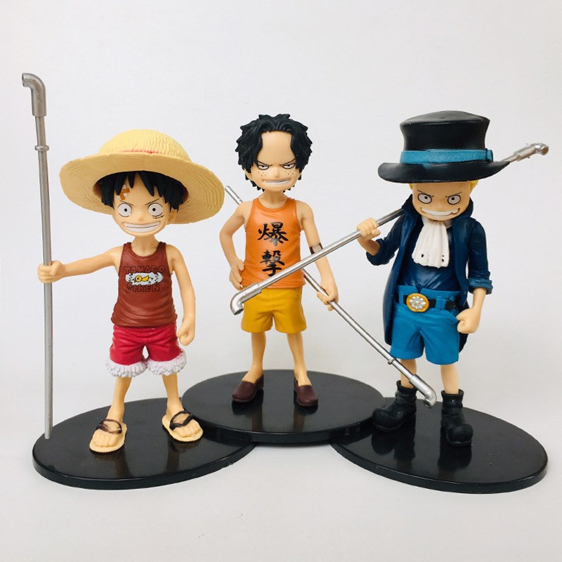Mô hình nhân vật Anime One Piece trang trí sống động