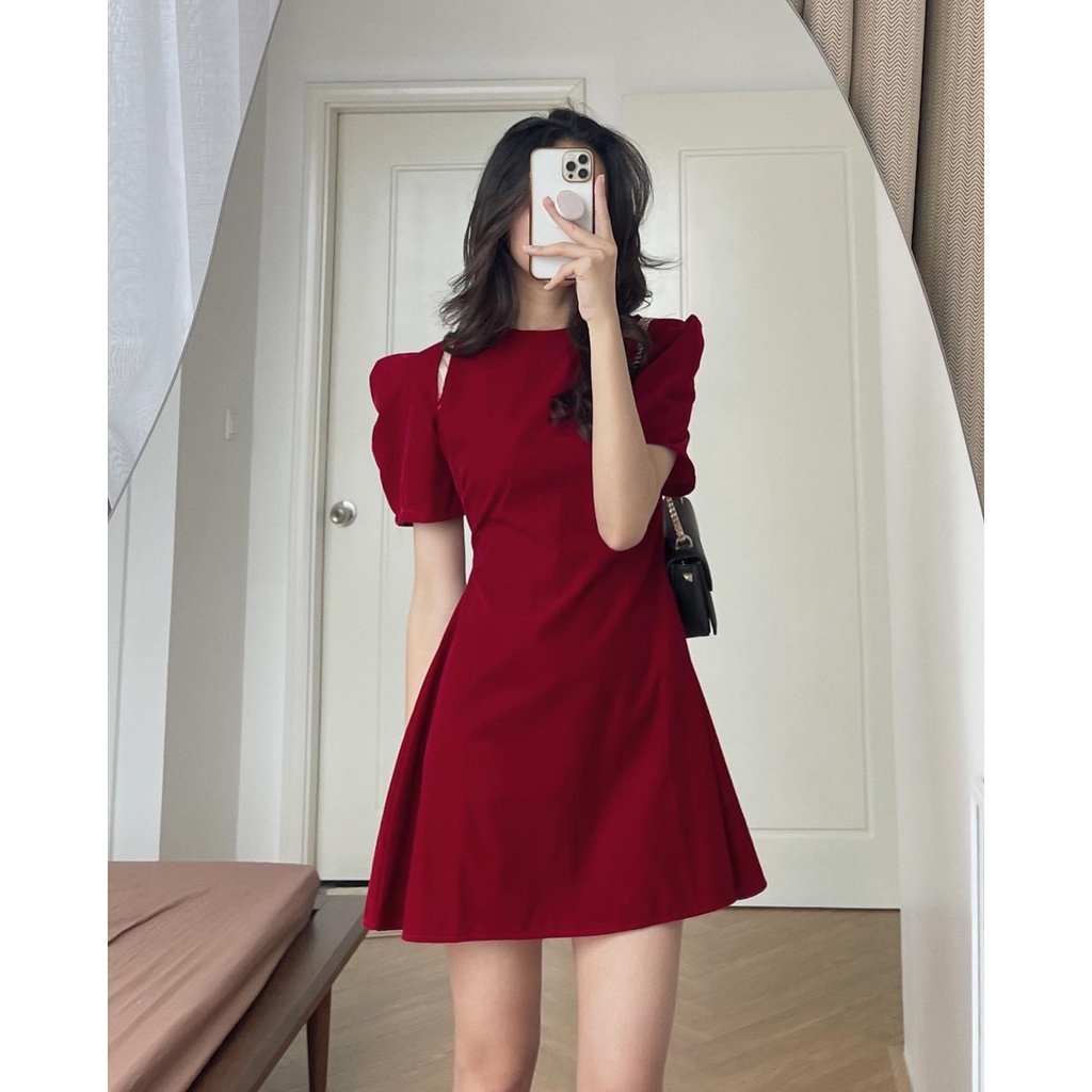 Váy nhung đỏ mặc Tết, Noel dáng xòe tay bồng