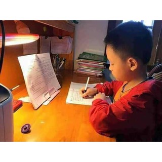 Kẹp Sách Chống Cận Cho Bé