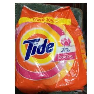 Bột Giặt Tide Trắng Đột Phá 720G