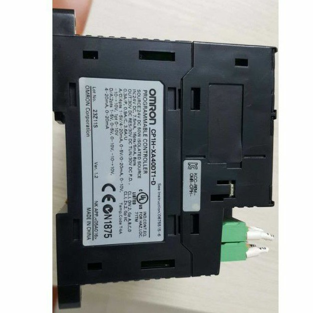 PLC CP1H-XA40DT1-D