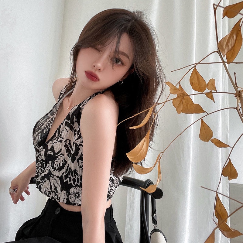 Áo Lửng Hai Dây Hở Lưng Dáng Ôm Thời Trang Mùa Hè Quyến Rũ Dành Cho Nữ