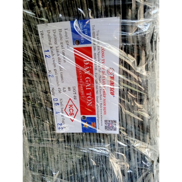 Cuộn dây thép gai & dây gai tôn làm hàng rào chống chộm.