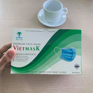 Hộp 50 chiếc khẩu trang 4 lớp kháng khuẩn vietmask xuất khẩu