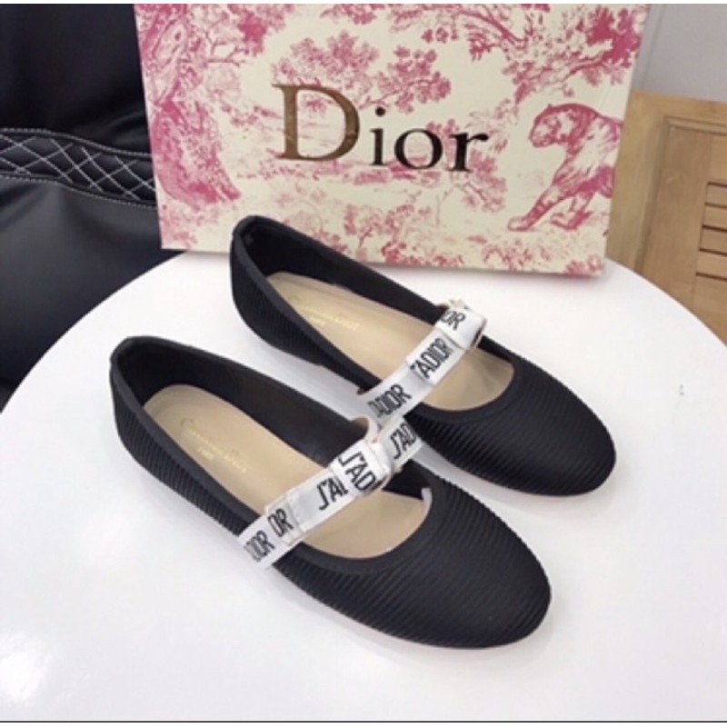 Giày búp bê đính nơ style sang trọng Dio