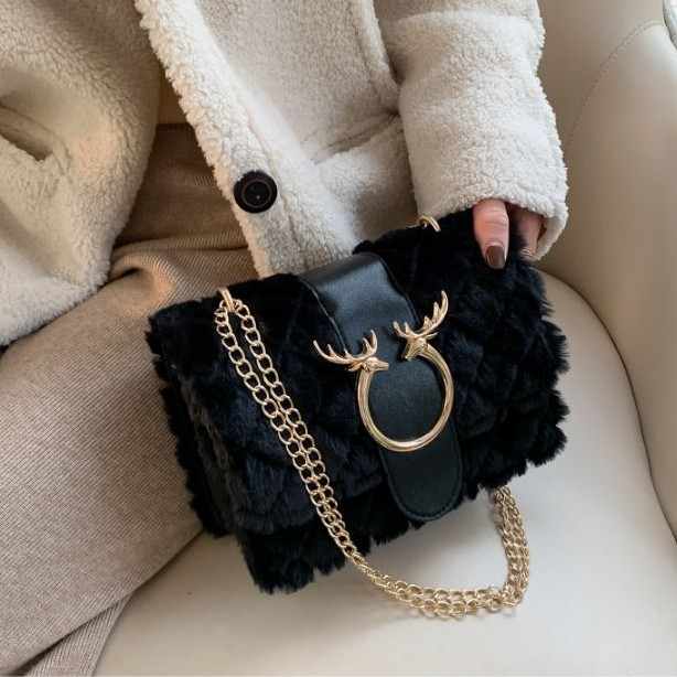 [Mã WAMT2405 giảm 10k đơn 0k] Túi xách nữ đeo chéo lông cừu sang trọng | BigBuy360 - bigbuy360.vn