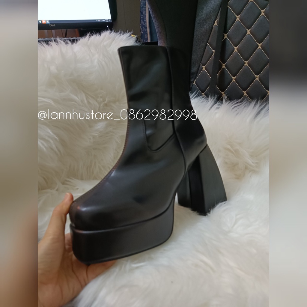 Boot cao gót siêu cao siêu ngầu