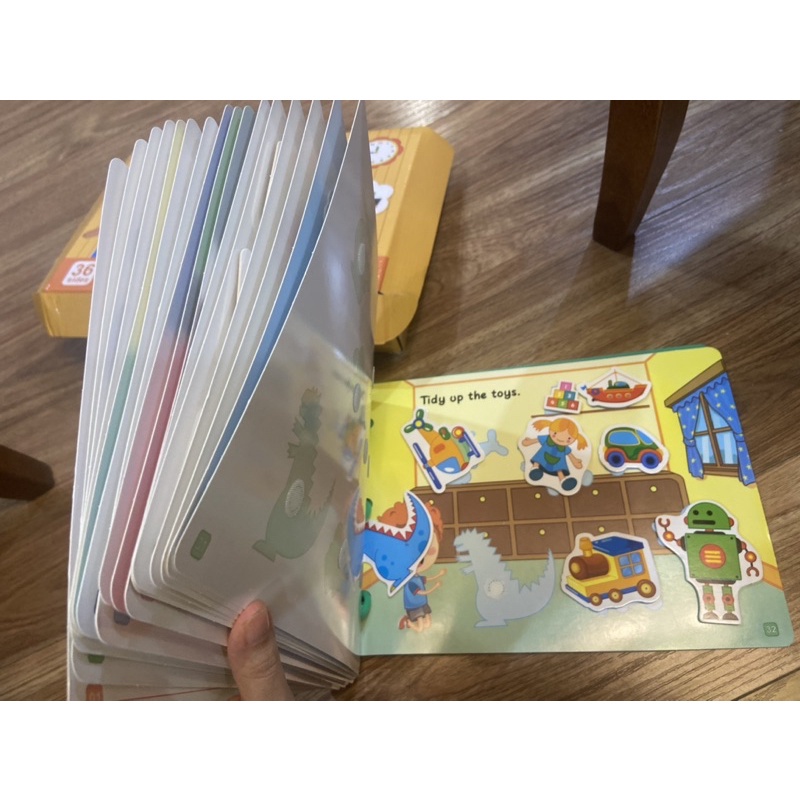 Đồ Chơi Học Liệu Bóc Dán Montessori Thông Minh Cho Bé 17 Chủ Đề Dùng Nhiều Lần Giúp Bé Vừa Chơi Vừa Học