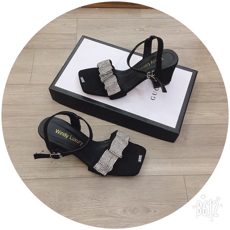 dép xăng đan bản ngang quai nhún siêu hót ( hình thật)