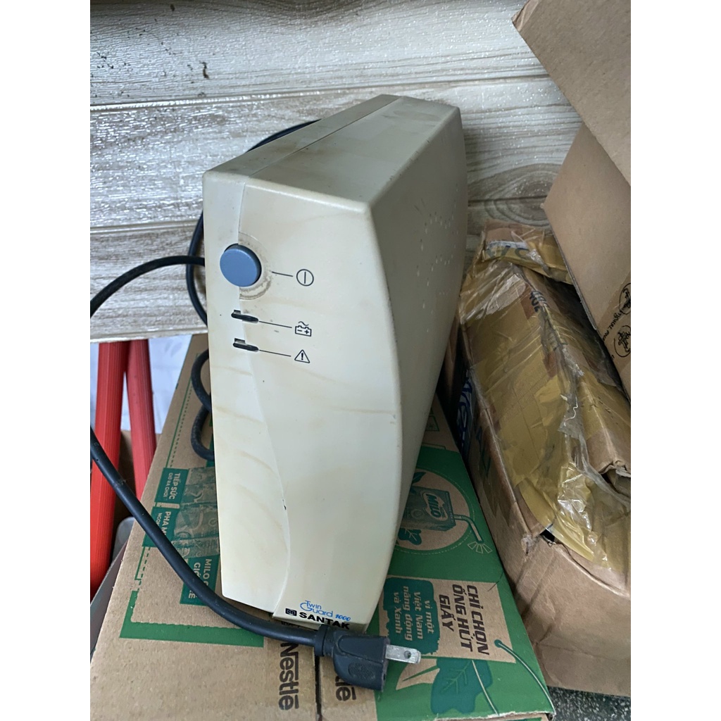Bộ lưu điện Santak TG1000 máy vi tính cũ