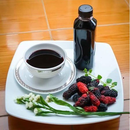 Siro dâu tằm, dâu tây, chanh dây 500ml NutiFarm nước cốt dâu đặc sản đà lạt