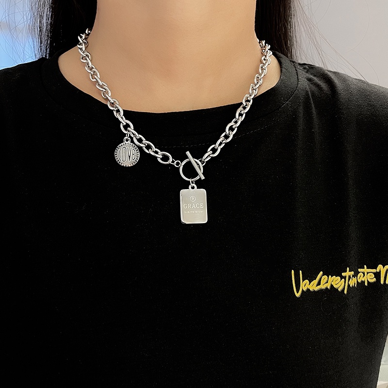 Vòng cổ Thép Titan Mặt Vuông Khắc Chữ Phong Cách hip hop Cho Nam Nữ