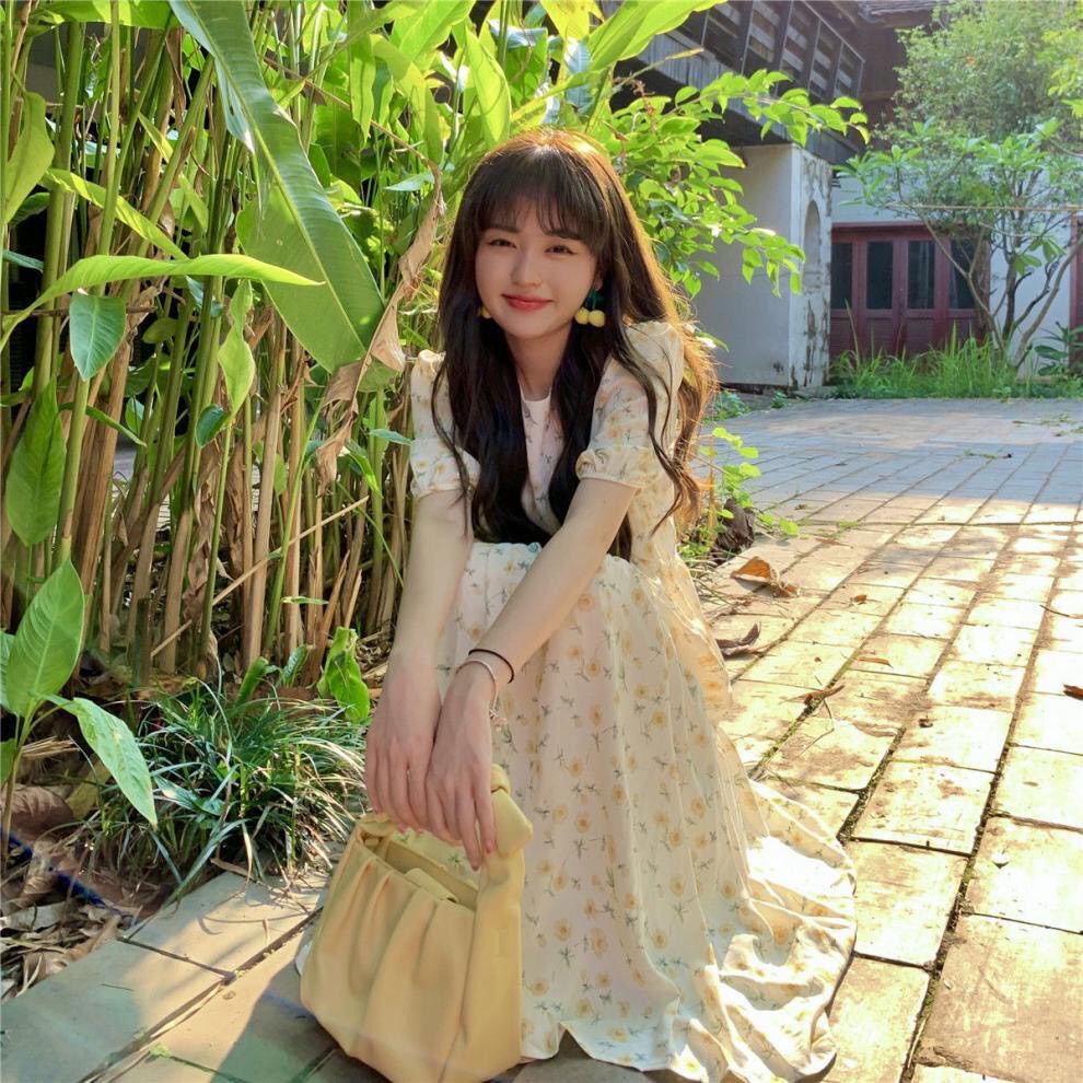 Váy babydoll hoa nhí dáng xòe cổ tròn tay bồng