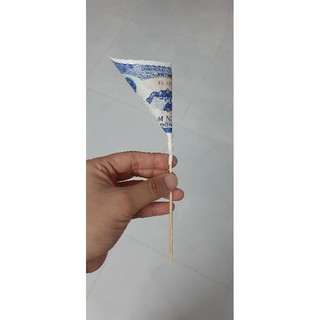 Que tre làm hoa tiền