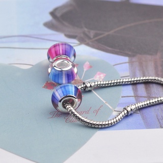 Charm pha lê sắc màu