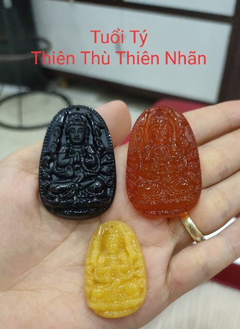 Mặt dây tượng Phật bản mệnh đá đẹp phong thủy