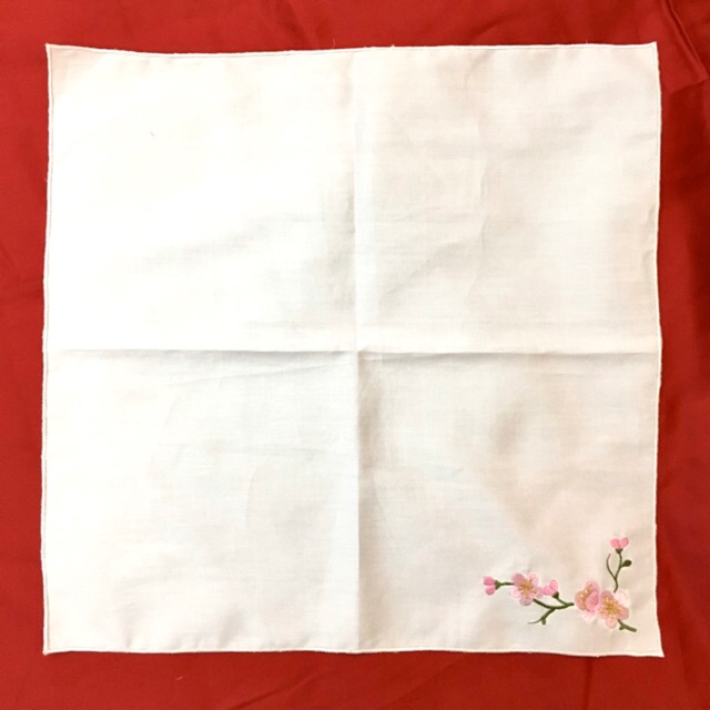 Khăn tay thêu hoa đào , khăn mùi xoa