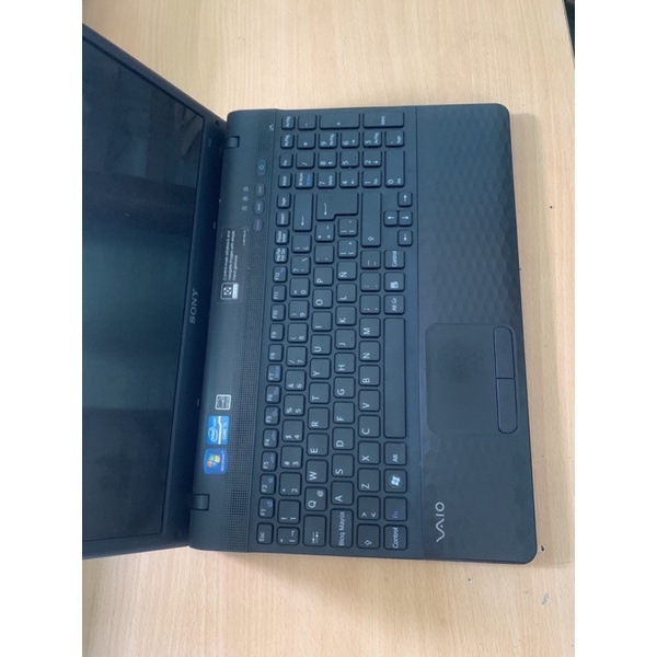 Laptop Sony Vaio Vpceh core i5-2410M ram 4gb cạc rời fui phím | BigBuy360 - bigbuy360.vn