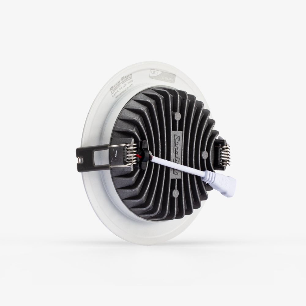 Đèn Led âm trần Rạng Đông AT04 Downlight 7w,9w,12w. Cam kết hàng mới nhất nhà máy, khác hàng tồn kho giá rẻ