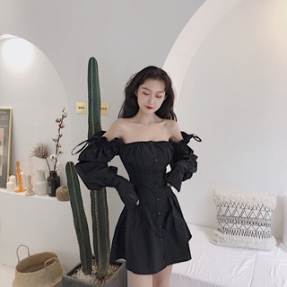 Váy trễ vai tay phồng dài