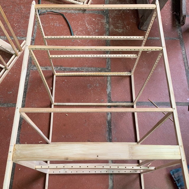KHUNG LỒNG ÉP MỘC