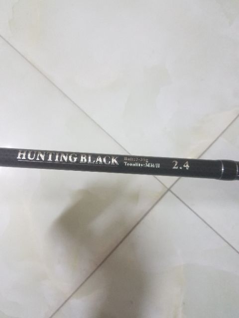 Cần lure 2 ngọn H và MH hunting black.