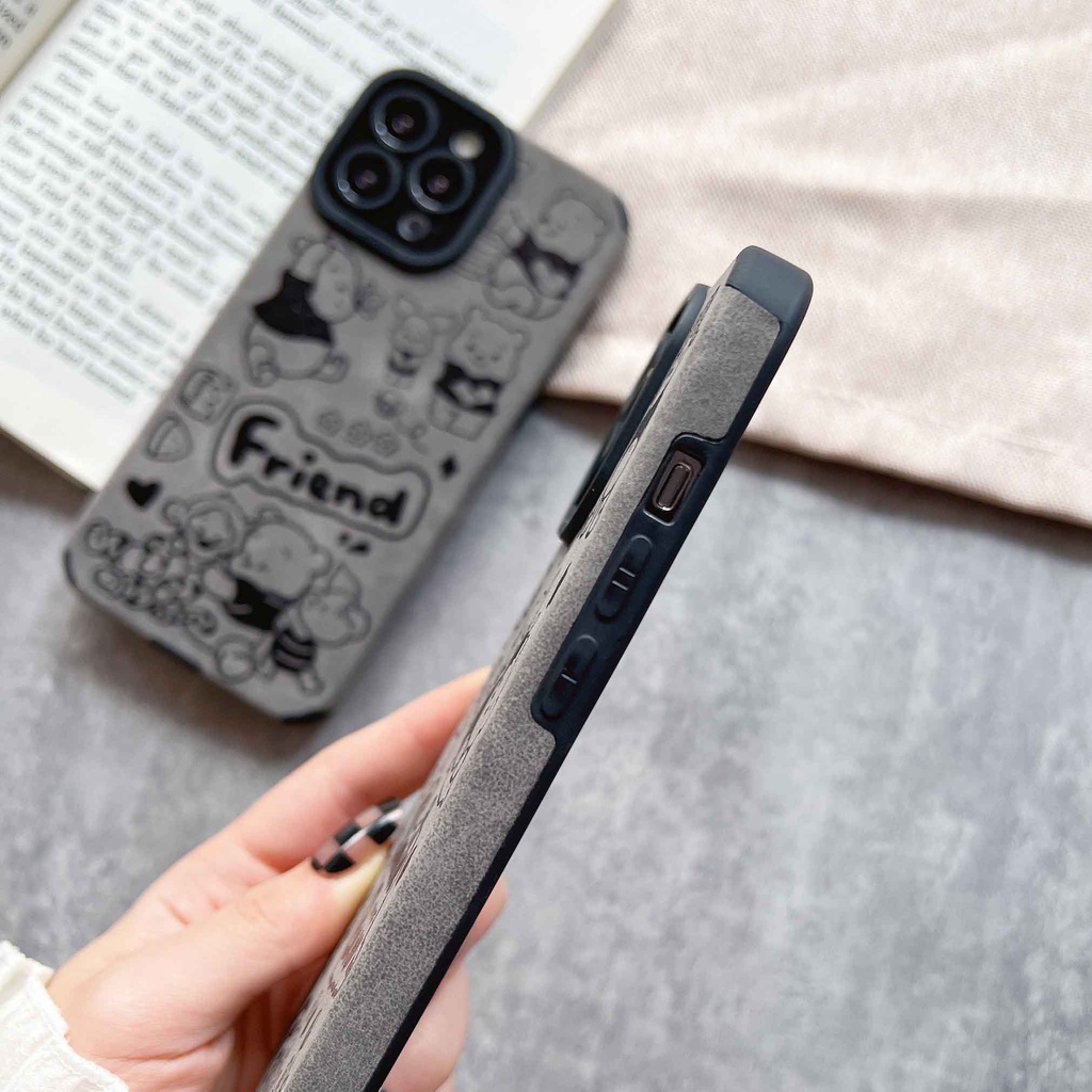 Ốp Điện Thoại Da Lộn Mềm Họa Tiết Gấu Cười Sang Trọng Cho iPhone 14ProMax 13 12Pro 11Promax