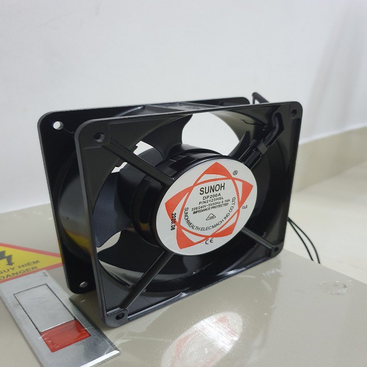 Quạt hút cho tủ điện DP200A/220V (120x120x38)